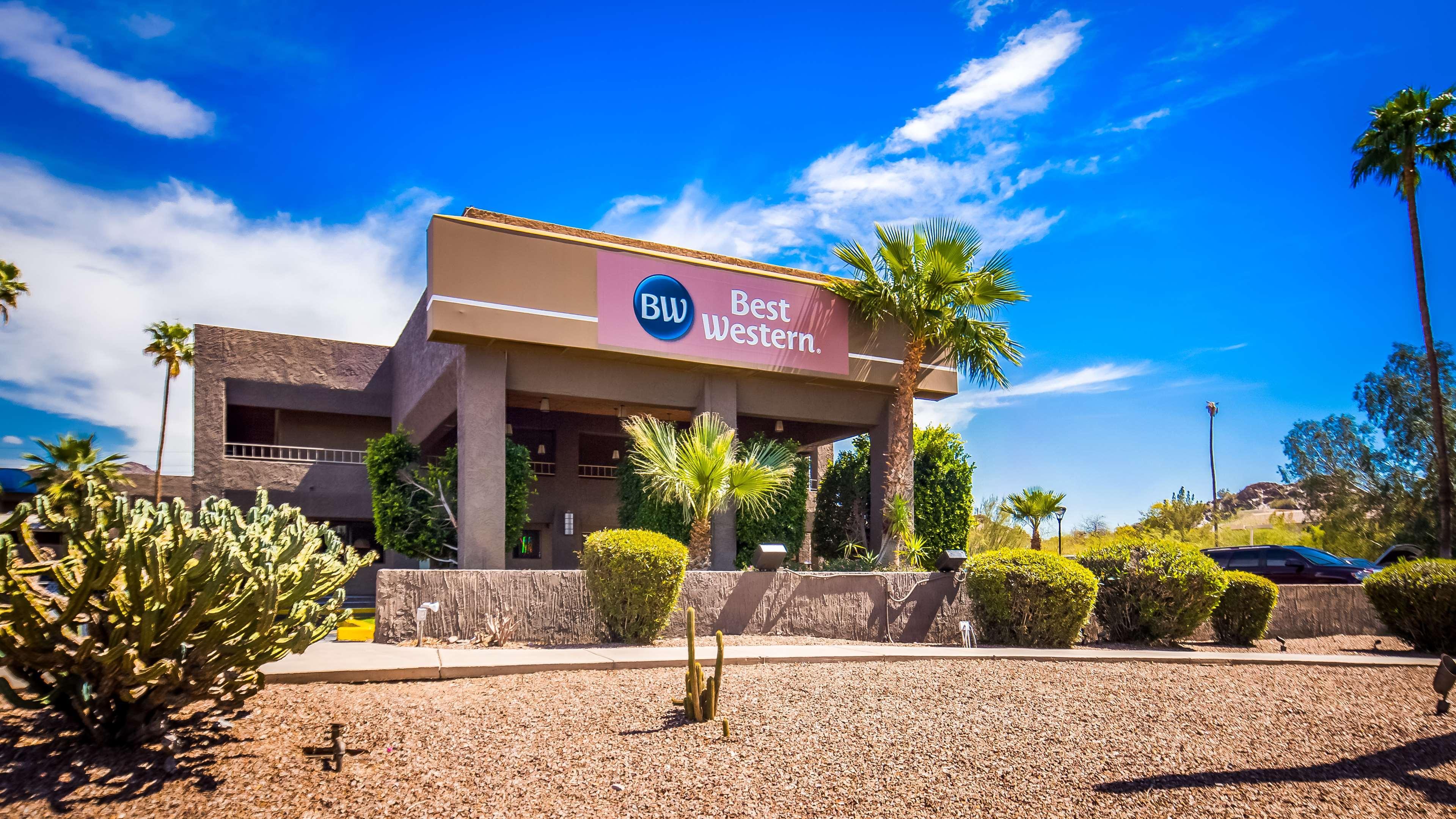 Best Western Innsuites Phoenix Hotel & Suites Ngoại thất bức ảnh