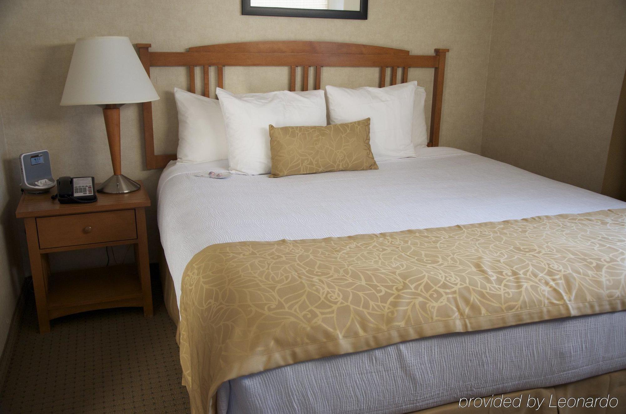 Best Western Innsuites Phoenix Hotel & Suites Ngoại thất bức ảnh