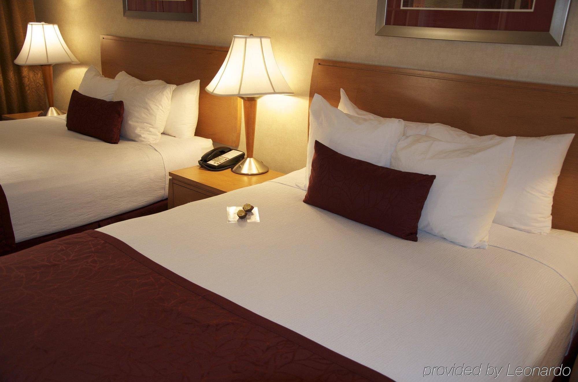Best Western Innsuites Phoenix Hotel & Suites Ngoại thất bức ảnh
