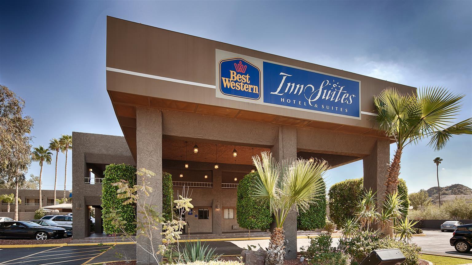 Best Western Innsuites Phoenix Hotel & Suites Ngoại thất bức ảnh