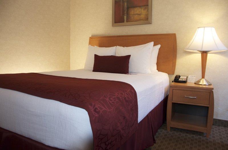Best Western Innsuites Phoenix Hotel & Suites Ngoại thất bức ảnh